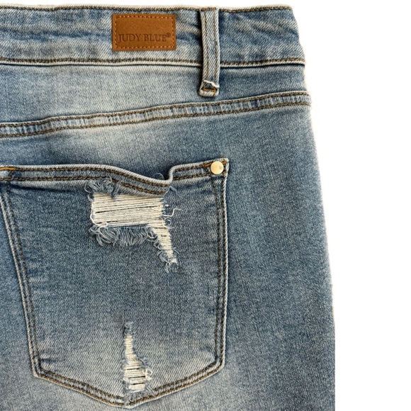 Judy Blue Lemon Drop Patch Jean Shorts Women's 3XL/22 Blue Denim Distressed - Picture 10 of 10